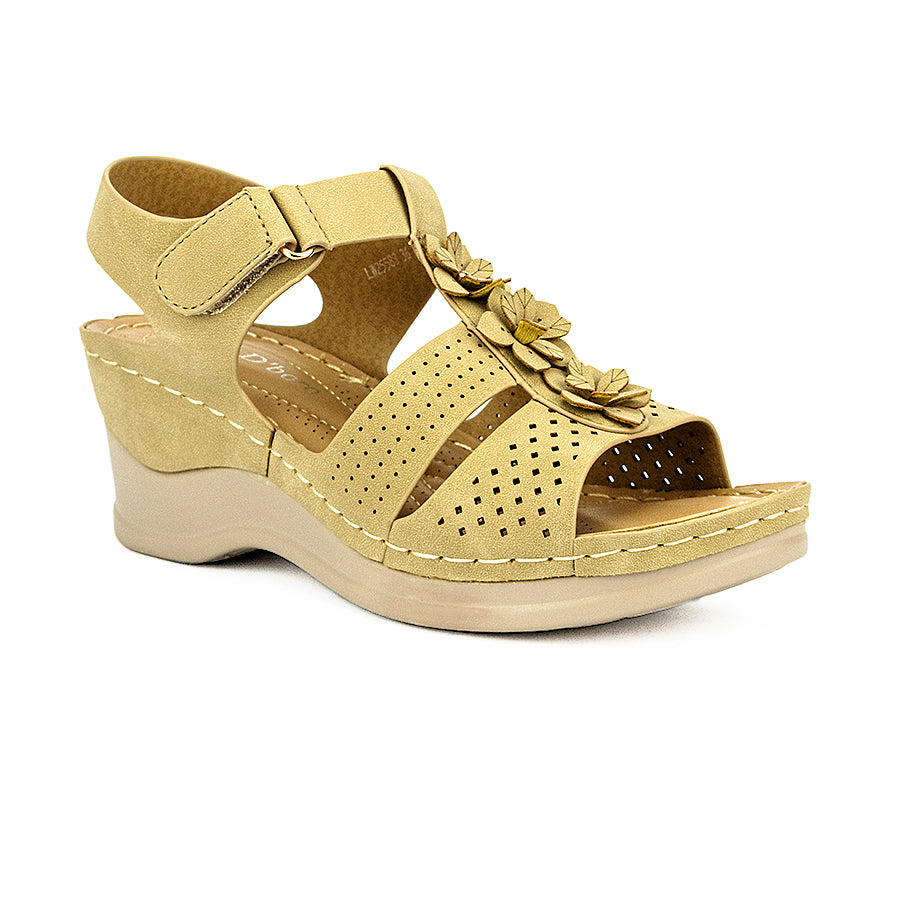 Mario D' Boro Women's Wedge Sandals Lw 25588 Beige/Black