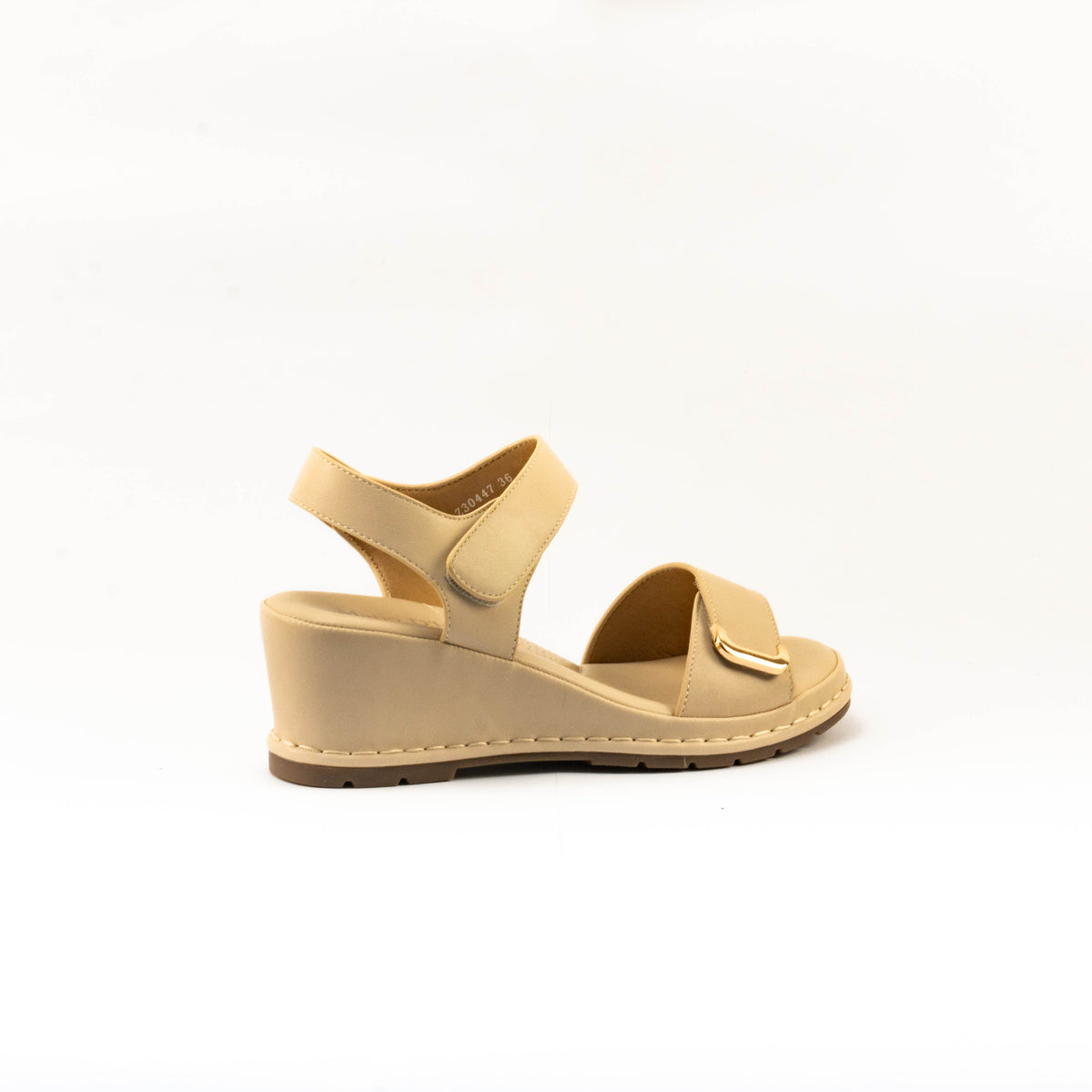 Mario D' boro Women's LZ 30447 C99 Black / Light Beige wedge sandal with ankle strap and gold buckle.