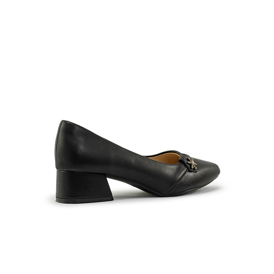 Mario D' boro Women's LZ 30232 C94 Black pump with block heel and floral embellishment.