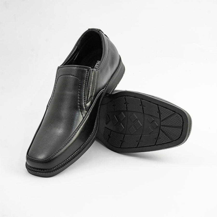 Mario D' boro Men's MZ 27366 C98 Black formal slip-on dress shoe with elastic side panels and low heel. Suitable for formal occasions.