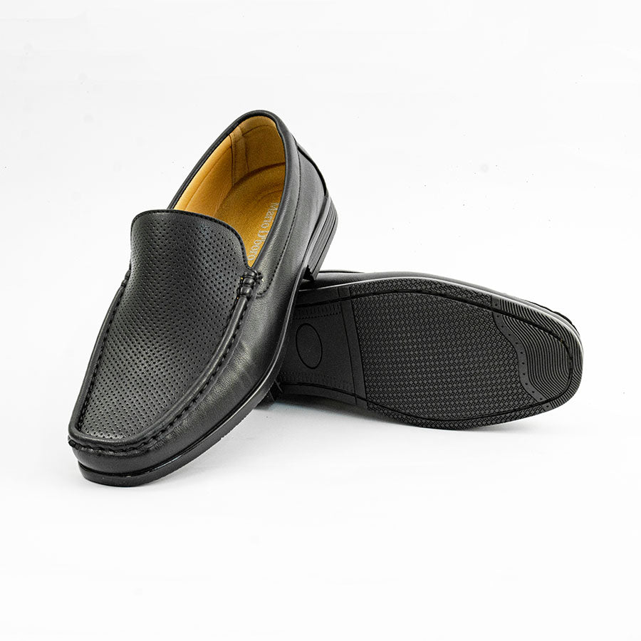 Mario D' boro MZ 27296 C98 Black / Dark Brown slip-on loafer with perforated detailing and tan lining.