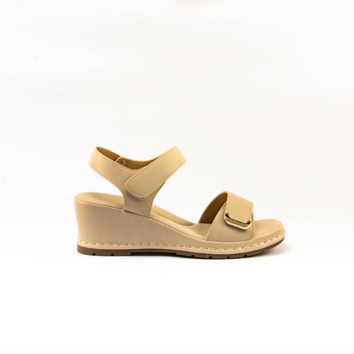 Mario D' boro Women's LZ 30447 C99 Black / Light Beige wedge sandal with ankle strap and gold buckle.