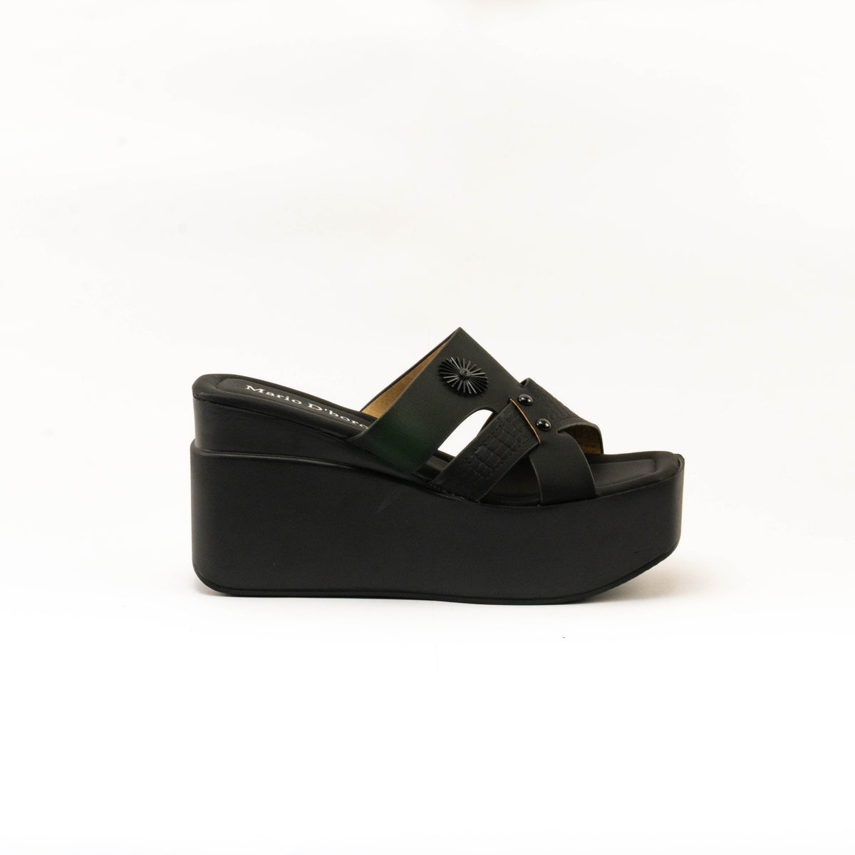 Mario D' boro Women's LZ 27834 C99 Beige / Black wedge sandals with platform sole and decorative sun emblem.