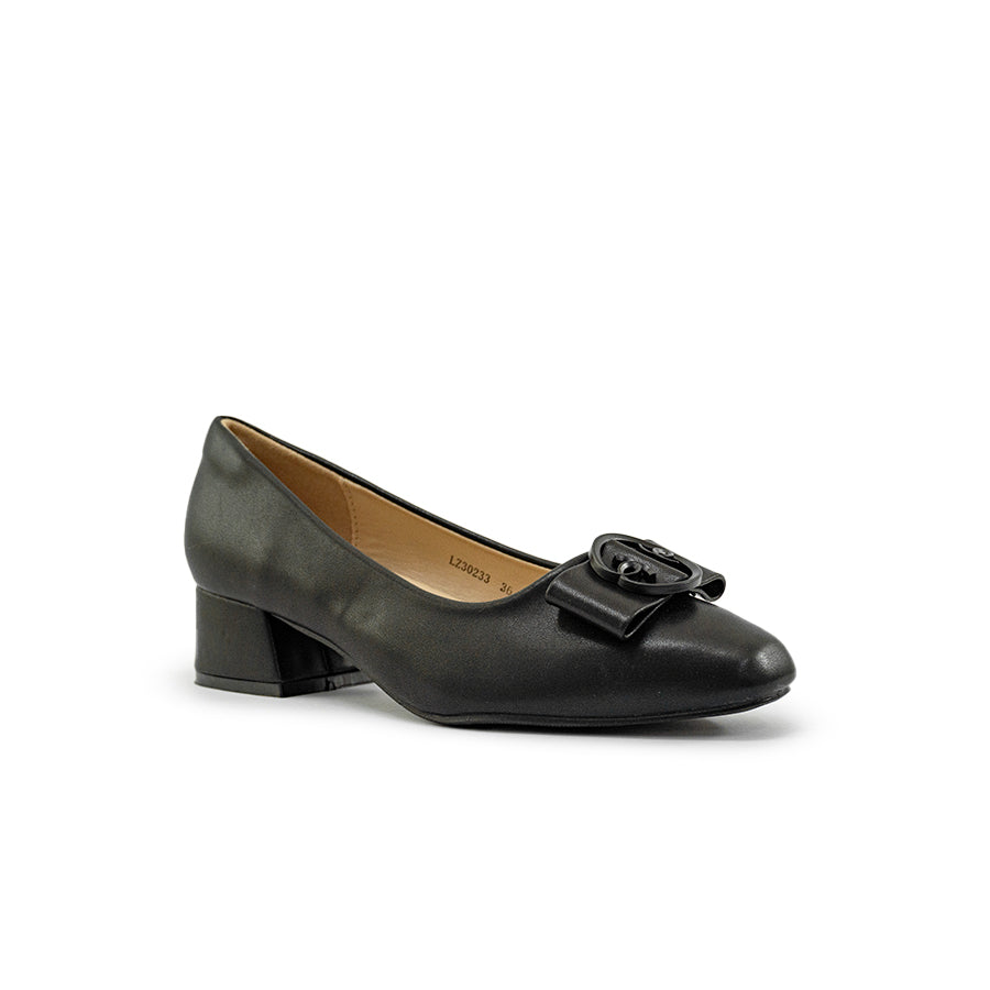 Mario D' boro Women's LZ 30233 C94 Black pump with bow detail and block heel.