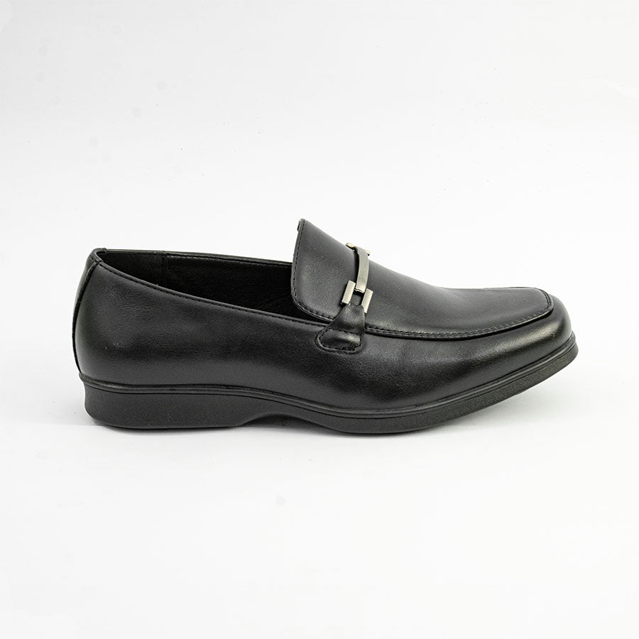 Mario d' boro Men's MZ 27355 C98 Black Formal with metallic buckle detail. Slip-on design