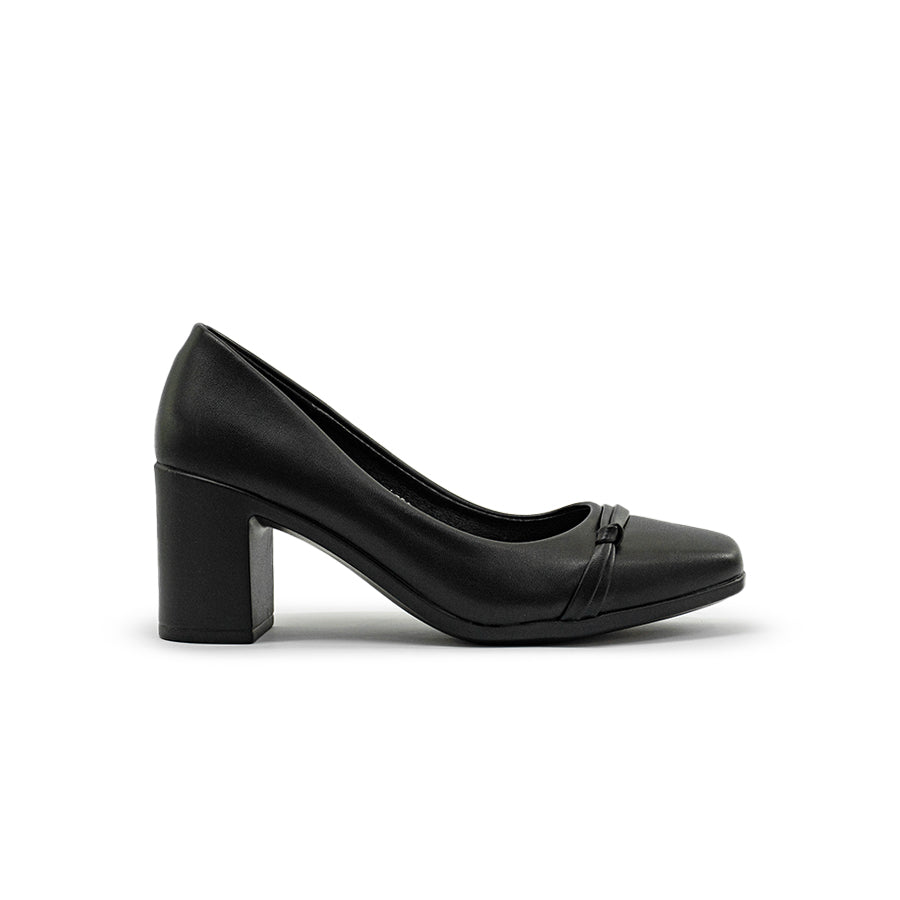 Mario D' boro Women's LZ 30187 C97 Black heeled pump shoe with block heel and decorative strap.