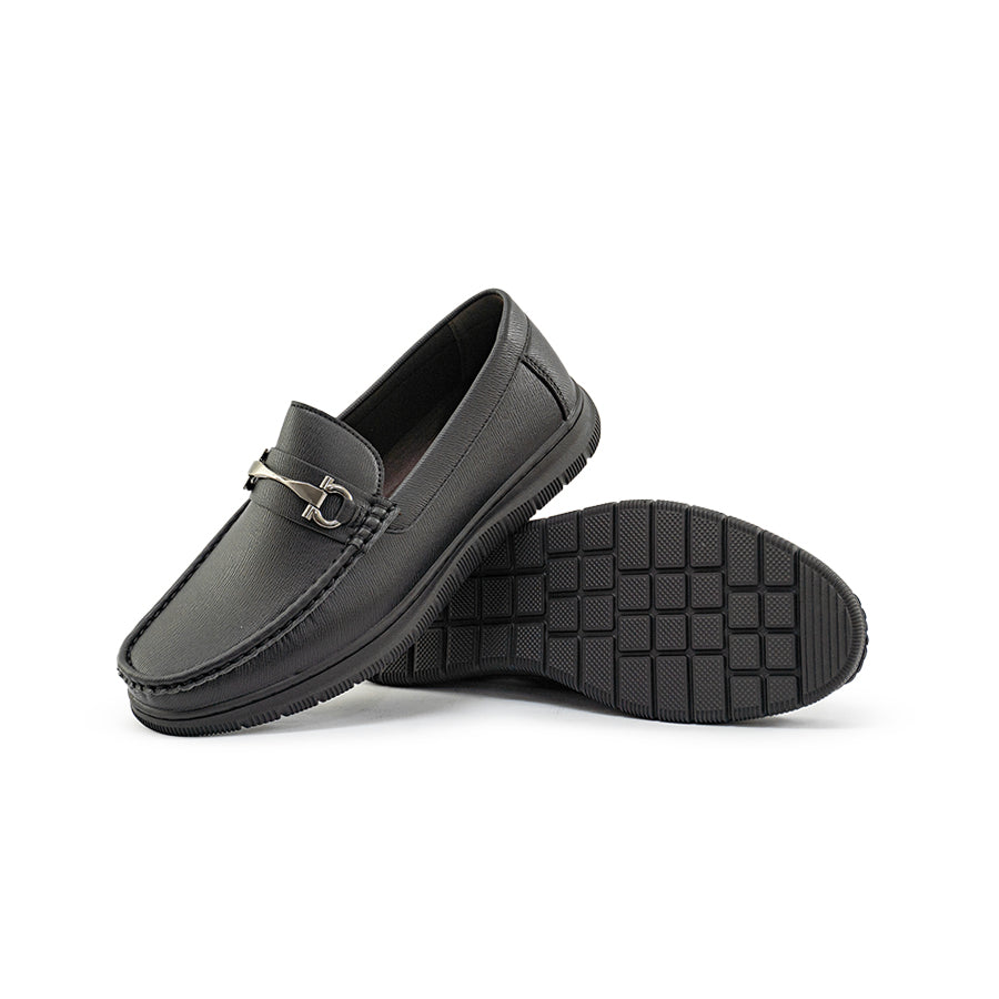 Mario D' boro Men's MZ 27005 C95 Black leather loafer with metal buckle detail and textured sole.