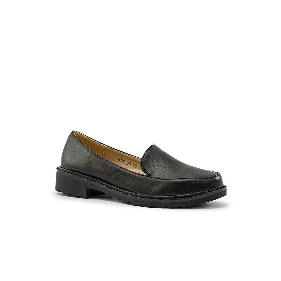 Mario D' boro Women's LZ 30125 C94 Black School Shoes with low heel. Suitable for casual or office wear.