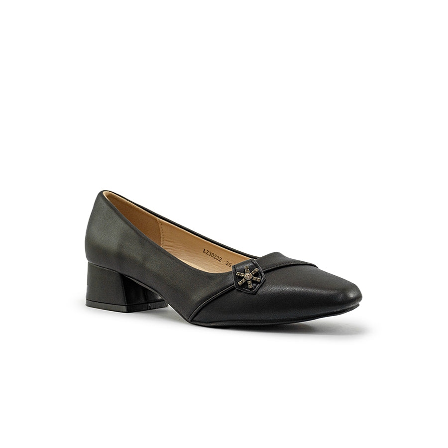 Mario D' boro Women's LZ 30232 C94 Black pump with block heel and floral embellishment.