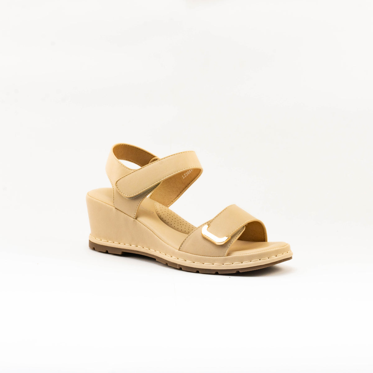 Mario D' boro Women's LZ 30447 C99 Black / Light Beige wedge sandal with ankle strap and gold buckle.
