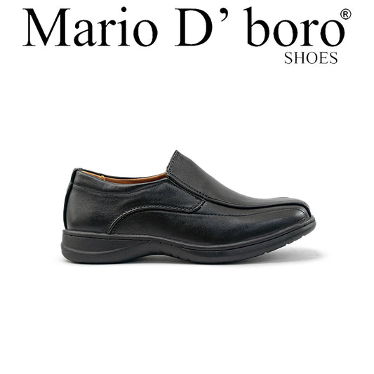 Mario D' boro Kids Boys KZ 24115 C91 Black leather slip-on dress shoe with smooth finish and cushioned sole. Suitable for formal occasions.