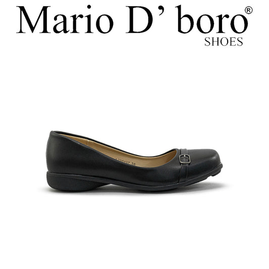 Mario D' boro LZ 30197 C92 Black women's flat shoe with buckle detail. Low heel, closed toe, smooth leather finish. Suitable for casual or office wear.