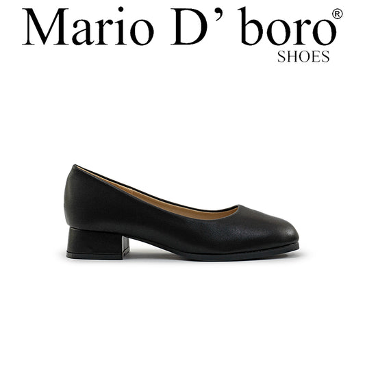 Mario D' boro Women's LZ 29814 C94 Black School shoe with low block heel. Closed toe design.