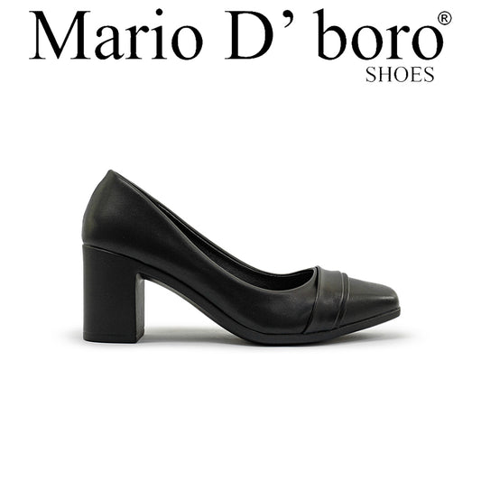 Mario D' boro LZ 30185 C97 Black leather pump with block heel and pointed toe. Suitable for formal or business settings.